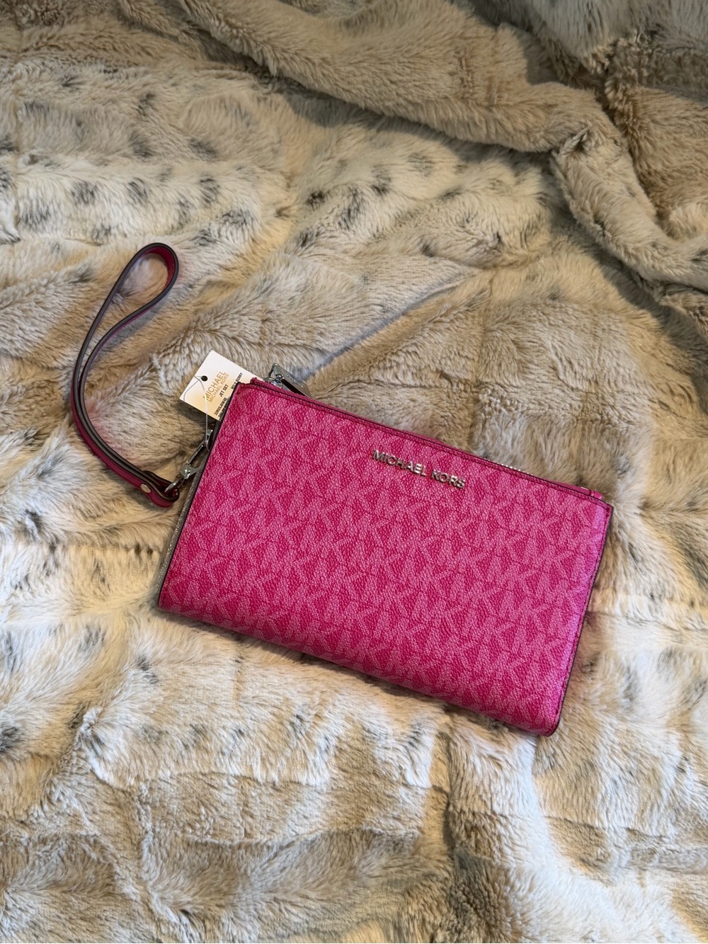 Michael Kors Jet Set Wristlet Clutch - Wild Berry